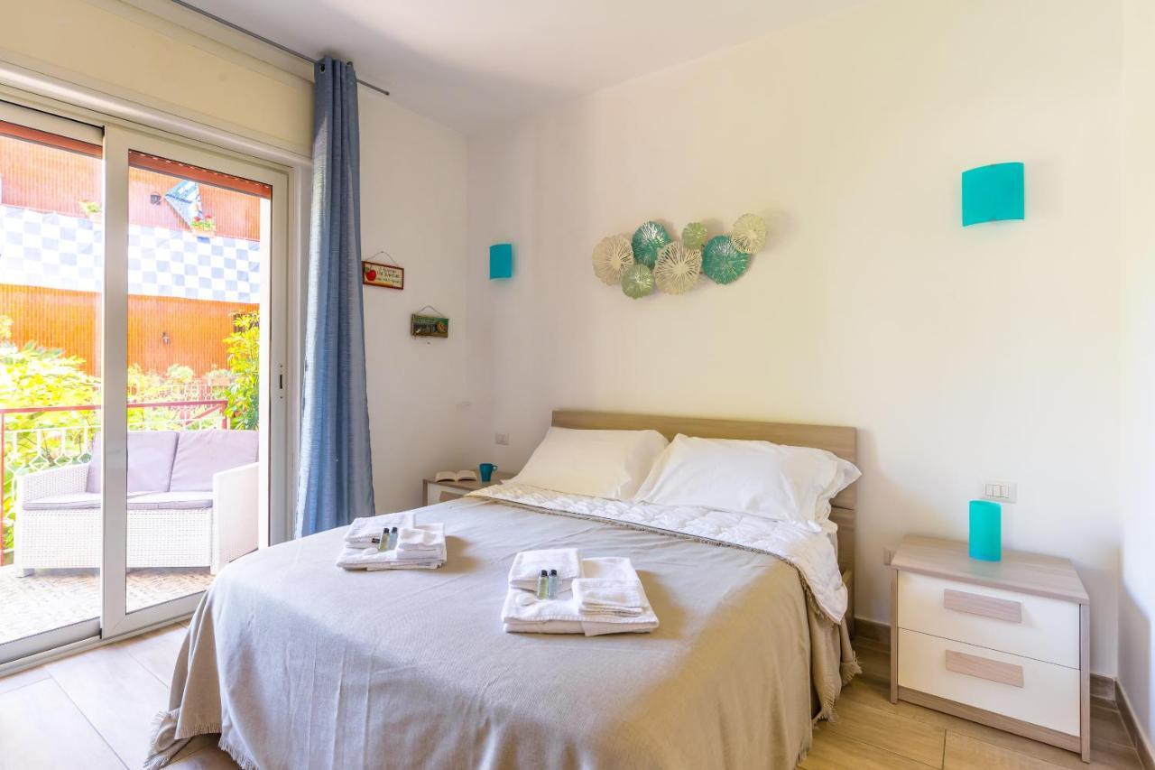 Apartamento Il Riccio Di Mare A 5 Minuti Da Sorrento Sant'Agnello Exterior foto